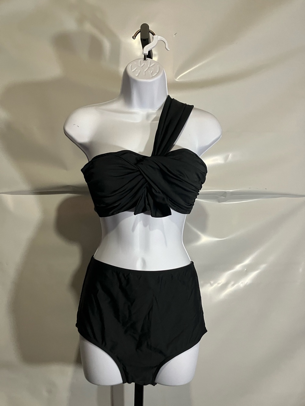 Womenβs One-Shoulder Black High-Waist Swimsuit Size Medium